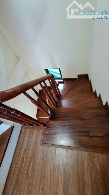 BÁN NHÀ LAI XÁ – NỘI THẤT XỊN SÒ – S= 35M2 – MT=4.2M GIÁ CHÀO 4.95 TỶ - 5