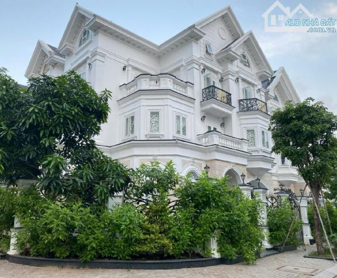 BIỆT THỰ 2 mặt tiền CITY LAND GÒ VẤP _ 4 tầng _ 210m2 💰 72 tỷ  Kế PHẠM VĂN ĐỒNG _ Emart _ - 5