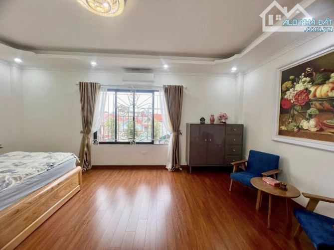 Nhà đẹp Chu Huy Mân 145X6T, MT 6.5m, TM, ngõ thông, NT cao cấp, giá tốt 28.5 tỷ. - 5