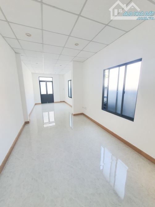 GÓC - NHÀ 2 TẦNG, DT: 72 M2 NỞ HẬU - PHẠM NGŨ LÃO - HẢI CHÂU - KIỆT THÔNG - VÀI BƯỚC ĐẾN Ô - 5