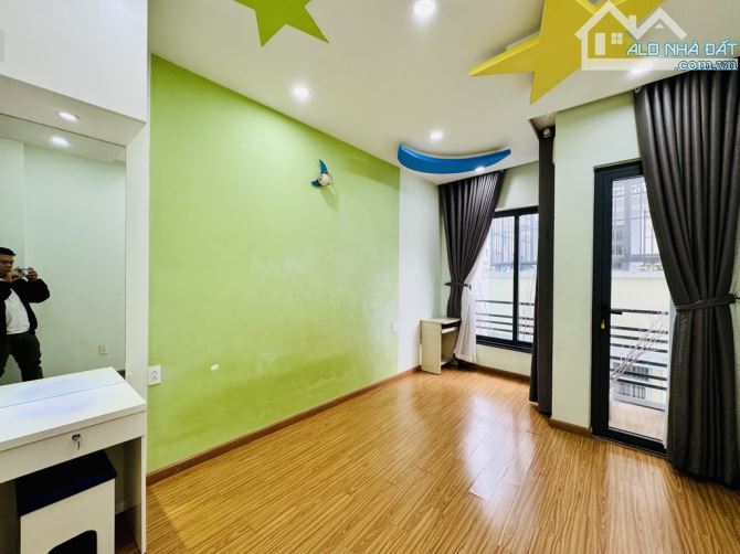 NHÀ 6 TẦNG- DÒNG TIỀN 20 TRIÊU-NGAY KHU ĐẮC ĐỊA NHẤT QUẬN PHÚ NHUẬN - 7.55 TỶ - 6