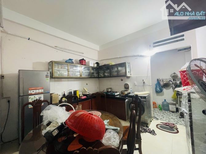 BÁN NHÀ 2 TẦNG MẶT TIỀN LIÊN KHU 4-11 (HẺM 160 HUỲNH THỊ HAI CŨ) TCH Q12 GIÁ RẺ 6,5 TỶ - 6