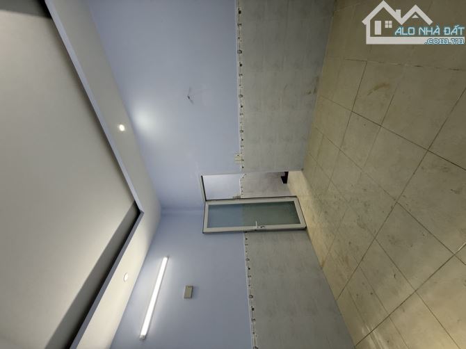 NHÀ PHỐ HẺM XE HƠI 5M - 4.5x17M - NỞ HẬU 4.7M, PHAN HUY ÍCH GÒ VẤP, 6 TỶ MỘT TÍ - 6