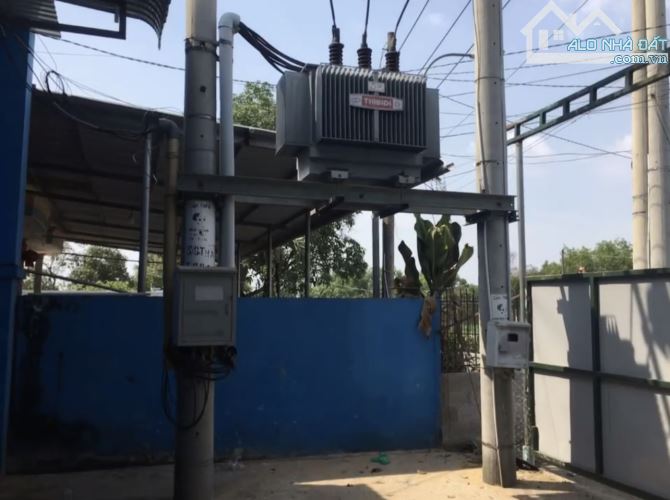 Cần bán xưởng sản xuất mặt tiền đường 6m 1/ Nguyễn Thị Rành xãTrung Lập Hạ1364m2 300m thổ - 6