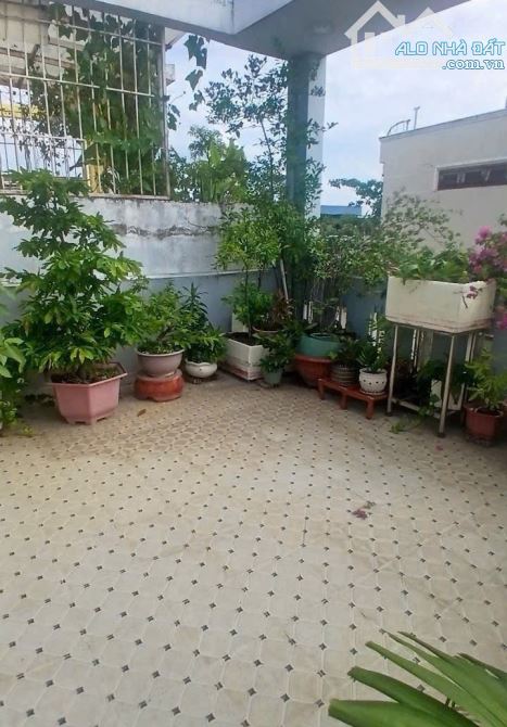 Q8 HXH KDC BÔNG SAO 4.8x10M CÁCH 3 BƯỚC RA ĐƯỜNG NỘI BỘ GẦN CÔNG VIÊN 8.2T - 6