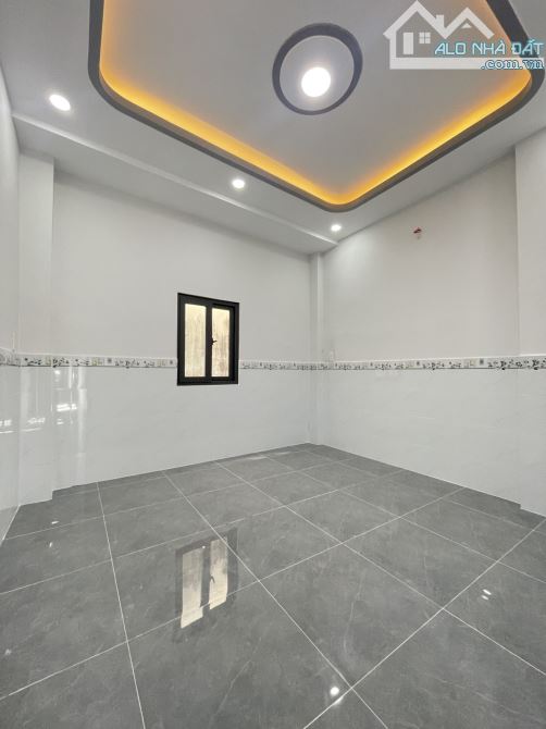 LÔ GÓC HIẾM – HẺM 4M THÔNG, GẦN MT ÂU CƠ CHỈ 30M – GIÁ 4.8 TỶ - 6
