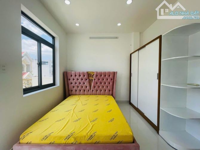 Lên sóng căn nhà vị trí đắc địa hẻm 1/ ngay Đoàn Thị Điểm, PN giá 3.6 Tỷ / 55.9m2. SHR - 6