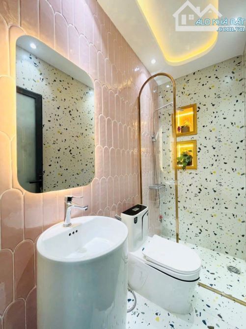XOAY VỐN KD BÁN NHÀ HỒ BÁ KIỆN,P15,QUẬN 10-GIÁ:5TỶ060/63,6M2(5,3X12)-3 LẦU,4PN-SỔ ĐẸP - 6