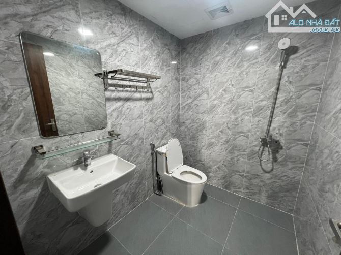 Lạc Long Quân 102m² mặt tiền 7,2m – nhà cực đẹp giá chỉ 25 tỷ, siêu rẻ không có căn thứ 2 - 6