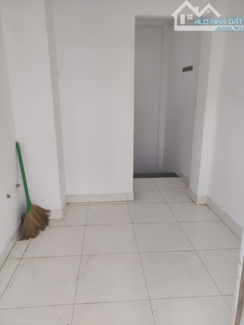 Cho thuê nhà nguyên căn Quận 3 – Gần mặt tiền, giá chỉ 12 triệu/tháng - 6