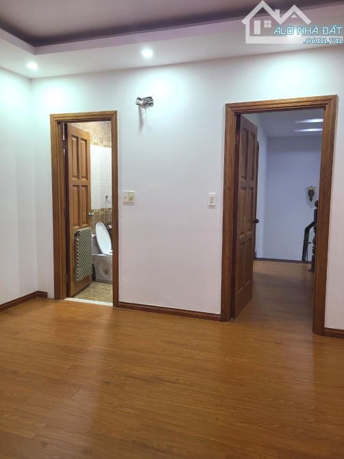 Bán Nhà 5 Tầng 2 mặt hẻm đường ô tô tránh ngay trung tâm Quận Bình Thạnh DT 60m2 - 6