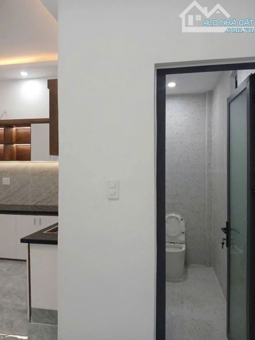 Bán gấp căn nhà cấp 4 100m2 ở Tân Thông Hội giá 795 triệu sổ hồng riêng - 6