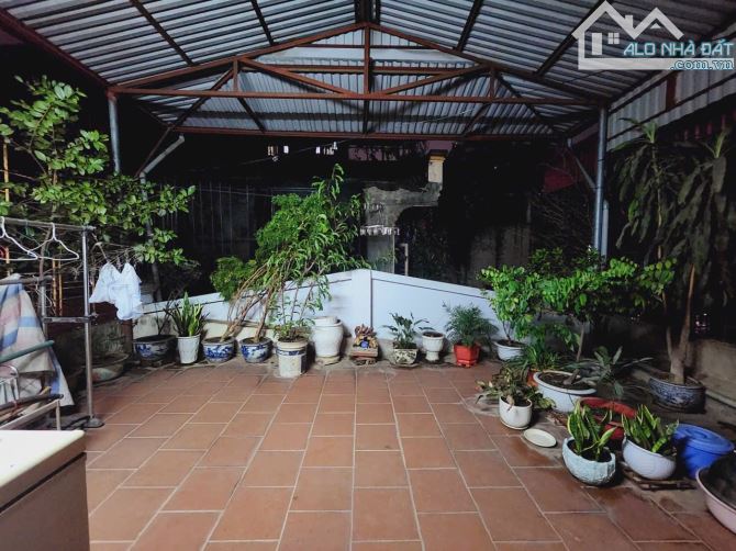 hôn khẩu Đống Đa, Nhà dân xây kiêm cố, 6 ngủ rộng, ngõ thông rộng, gần phố, ở thích - 6