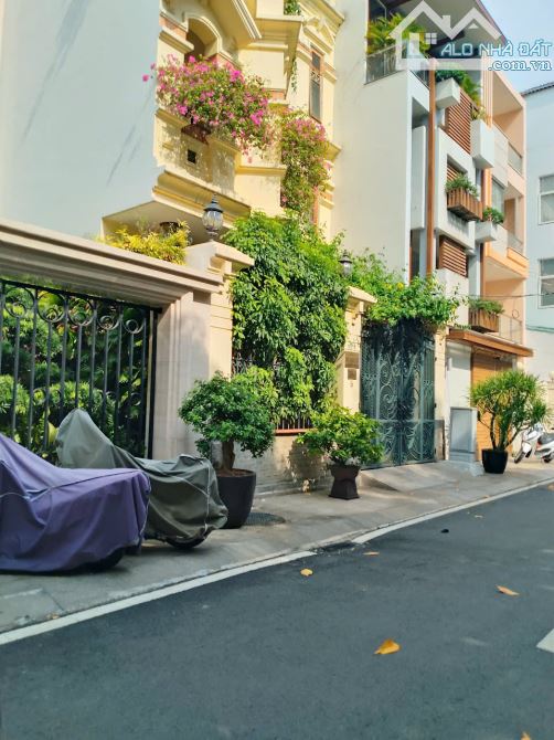 Bán Biệt thự  Ngay Ngỗi Văn Trỗi,P,1O,Phú Nhuận,Dt; 7,5mx21m2,4 Tầng,Giá 46 Tỷ - 5