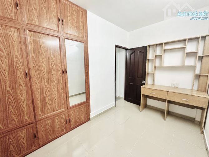 GẦN MẶT TIỀN ÂU CƠ - TÂN PHÚ - 22M2 - 2 TẦNG 2PN - GIÁ 3 TỶ - 6