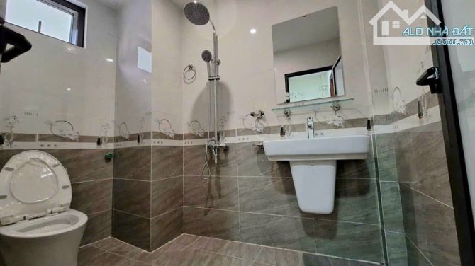 BÁN NHÀ LAI XÁ – NỘI THẤT XỊN SÒ – S= 35M2 – MT=4.2M GIÁ CHÀO 4.95 TỶ - 6