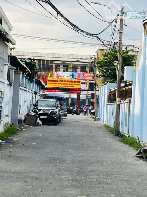 CHỦ GIẢM SÂU CHỈ CÒN 6.3TỶ, NHÀ 2 TẦNG (7.2 x 17M), HẺM Ô TÔ, NGAY MT NGUYỄN DUY TRINH - 6