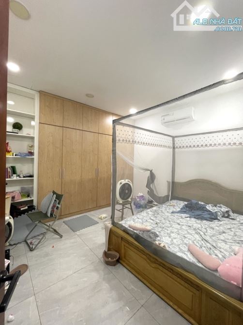 HẺM XE TẢI, KẾ BÊN TÊN LỬA, NHÀ MỚI Ở NGAY 4,2m x 12,5 m - 4 TẦNG,  GẦN  BV BÌNH TÂN - 6