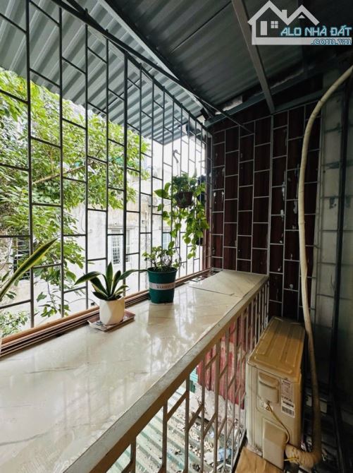 Bán tập thể dệt phố 8/3 sử dụng 35m2 gồm 2 ngủ 1 vs trung tâm quận Hai Bà Trưng - 6