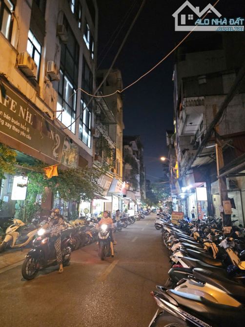 Bán Nhà 46m 4T, MT 5.2m, Cạnh Ga Tàu Quang Trung, Hà Đông - 8 Tỷ Xíu, Sổ Vuông Như Mơ - 6