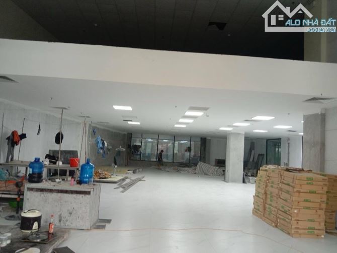 244.9 Tỷ/ 474 m2/9 Tầng/ 18 M tiền/ Mặt Phố Hồng Tiến - 7