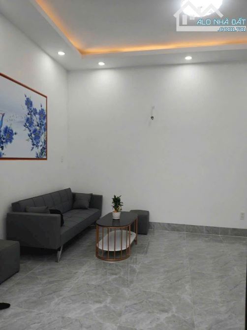 Bán gấp căn nhà cấp 4 100m2 ở Tân Thông Hội giá 795 triệu sổ hồng riêng - 7