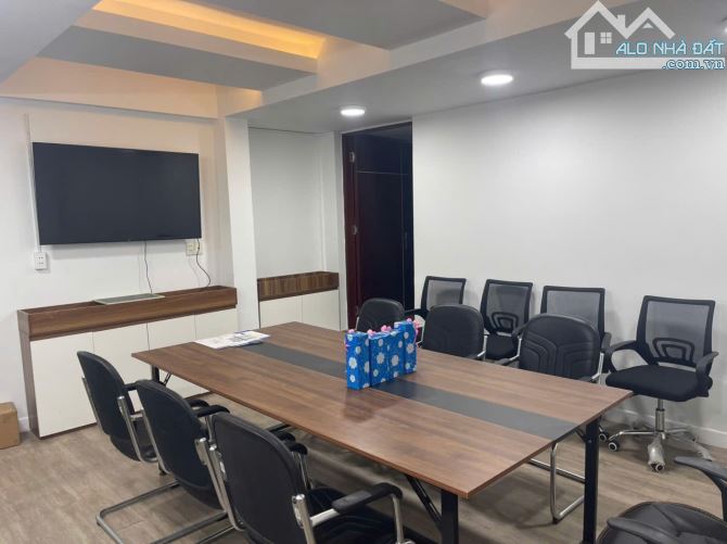 BÁN NHÀ-MBKD-VP GÓC 2MT Đ.HIỀN VƯƠNG, DT: 6x20m KC: LỬNG 3L ST. GIÁ: 38TỶ - 7