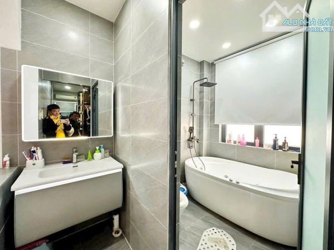 Cần bán nhanh nhà hẻm 6m Đào Tông Nguyên, NB, Dt 5x10m, 3 lầu, ST. Giá 6,15 tỷ - 7