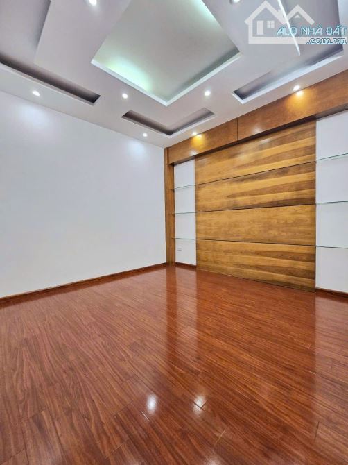 Bán nhà phân lô 3 ô tô tránh phố Phạm Tuấn Tài 58mx5T, MT 5m, vỉa hè, ở KD, nhỉnh 31 tỷ. - 7