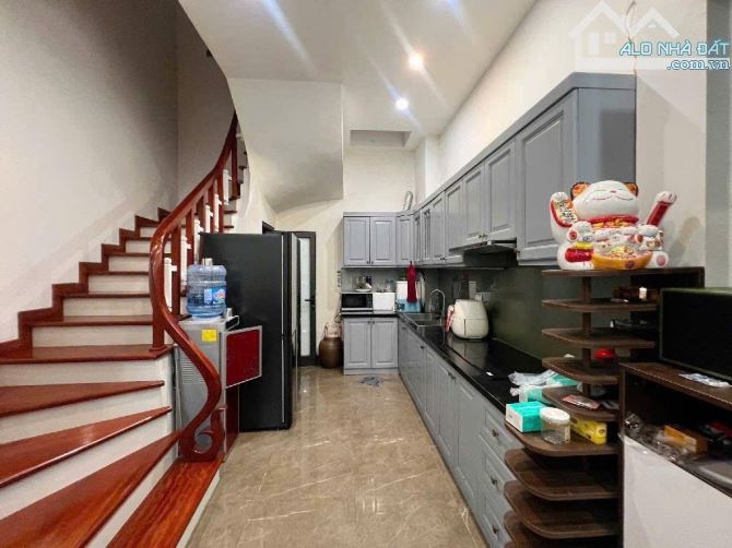 BÁN NHÀ NGỌC THỤY – LONG BIÊN - 38M2 x 5 TẦNG – GIÁ 8.1 TỶ - 7