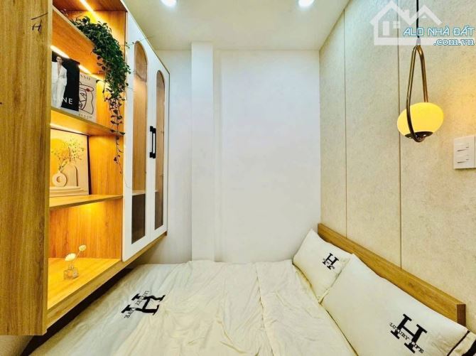 🔥🔥 MỚI-PHÚ NHUẬN-GIAPQ1-Q3- 4 TẦNG-100M2 -4PN + SÂN THƯỢNG-NHỈNH 6 TY🔥 - 6