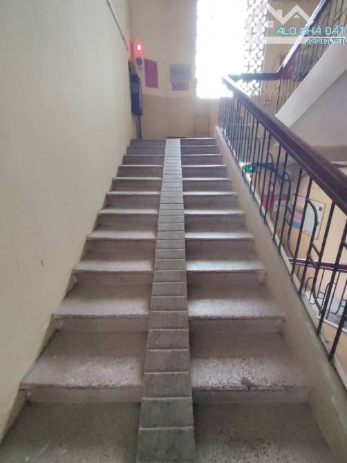 Bán tập thể Lò Đúc - Đồng Nhân (đối diện Tổng Cục Thuế) sổ 40m2 sử dụng 65m2 - 8