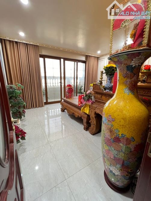 BÁN LIỀN KỀ LOUIS CITY ĐẠI MỖ - TỪ LIÊM - THANG MÁY - NỘI THẤT ĐẲNG CẤP - 105M X 6 TẦNG - 8