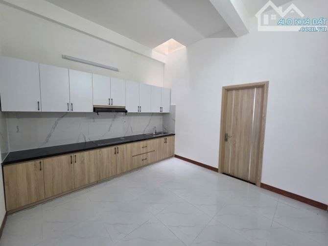 Nhà 1 trệt 1 lầu tại khu dân cư Đường Đề Bắc Nha Trang - 8
