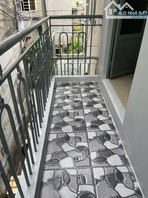 GẦN MẶT TIỀN ÂU CƠ - TÂN PHÚ - 22M2 - 2 TẦNG 2PN - GIÁ 3 TỶ - 8