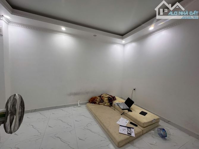 Cần bán nhà 4 tầng đẹp tại tuyến 2 đường Hồ Sen – Trung tâm Hải Phòng - 8