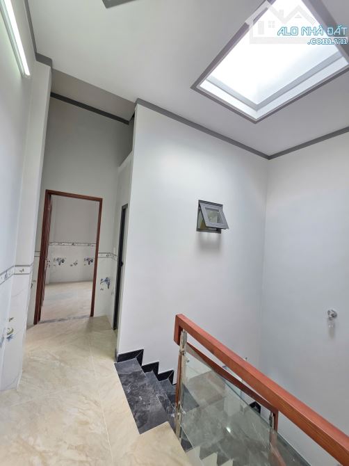 Bán nhà 1 trệt 1 lầu gần đường Hoàng Hoa Thám 100m p.Đông Hòa Tp.Dĩ An chỉ 4ty200 TL M7305 - 8