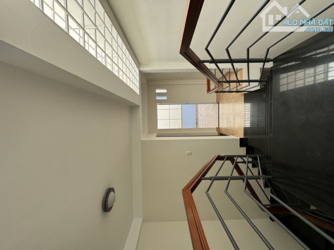 💥 MẶT TIỀN KINH DOANH, PHƯỜNG 11, GÒ VẤP, GẦN CHỢ HẠNH THÔNG TÂY,4 TÂNGF GIÁ 9.6 TỶ TL. - 9