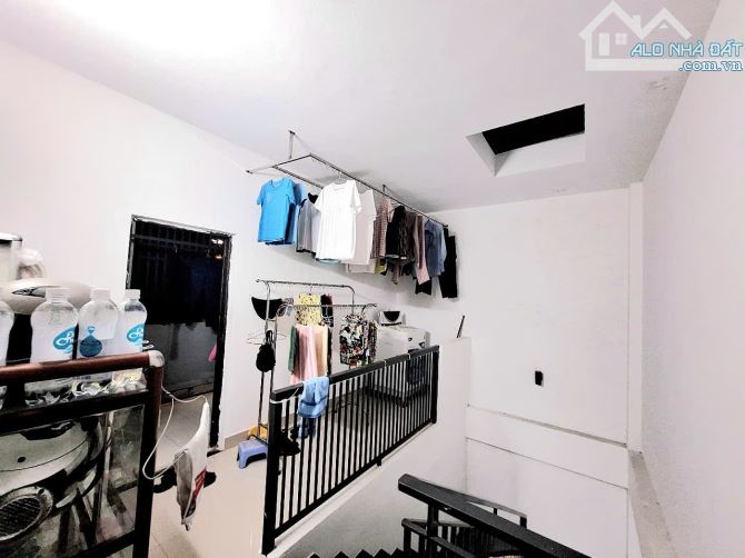 💥CHỈ NHỈNH 4 TỶ ĐEM VỀ🏠 3 TẦNG KIỆT PHAN BÁ PHIẾN - SÁT BIỂN MÂN THÁI- Ô TÔ ĐỖ SÁT NHÀ - 9