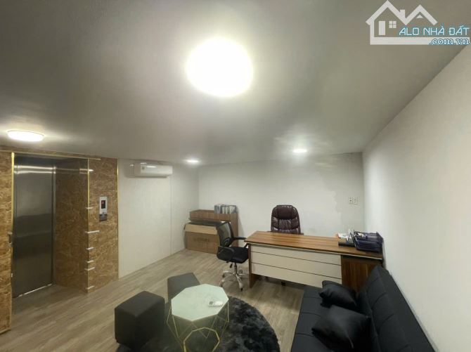 BÁN NHÀ-MBKD-VP GÓC 2MT Đ.HIỀN VƯƠNG, DT: 6x20m KC: LỬNG 3L ST. GIÁ: 38TỶ - 9