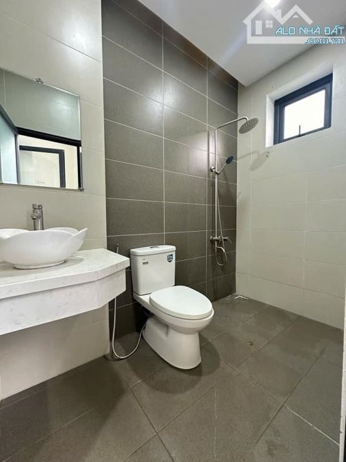 Bán nhà gần đường Đồng Khởi, cây xăng 75, 100m2 sổ riêng thổ cư, 2 tỷ hơn, đường bàn cờ 7m - 9