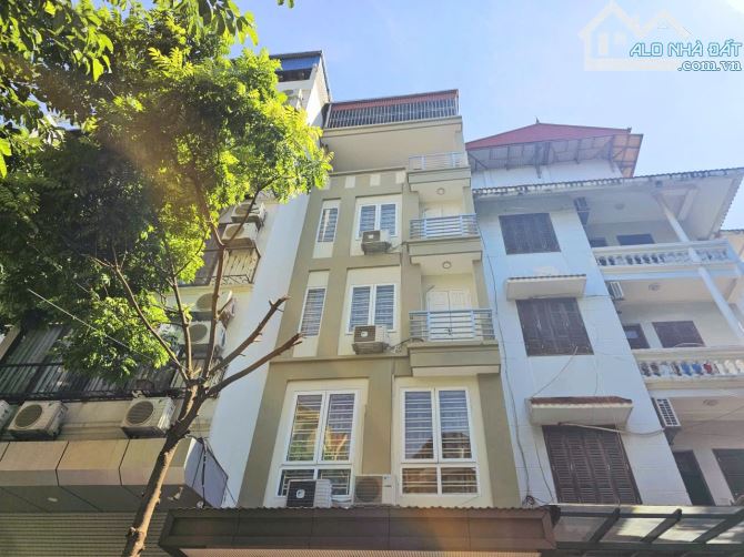 Bán nhà phân lô 3 ô tô tránh phố Phạm Tuấn Tài 58mx5T, MT 5m, vỉa hè, ở KD, nhỉnh 31 tỷ. - 9