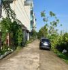 Chính chủ cần thanh khoản gấp lô đất 3 mặt thoáng đường ô tô tránh trong khu Viện Rau