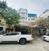 Nhà phân lô Kim Đồng. HM,Gara 2 ô tô, thang máy, vỉa hè rộng, kinh doanh cực đỉnh.68m. 6T