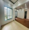 toà thương mại 17T7. bán căn 82m2- 2 ngủ, bàn giao ngay, giá 6 tỉ