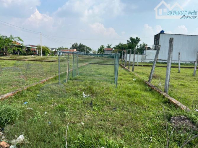 Bán  đất giá rẻ 5x25 m, đường oto,  xã Hòa Khánh Đông, Đức Hòa, Long An giá 950 triệu. - 5