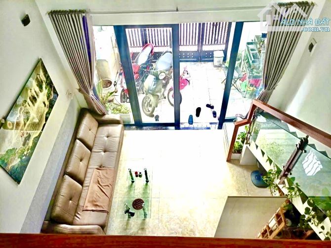 💁‍♂️ Bán nhà 2 tầng 51mv, Hoàn công đủ, Hẻm xe hơi. Ngay sau chợ đầu mối Thủ Đức.