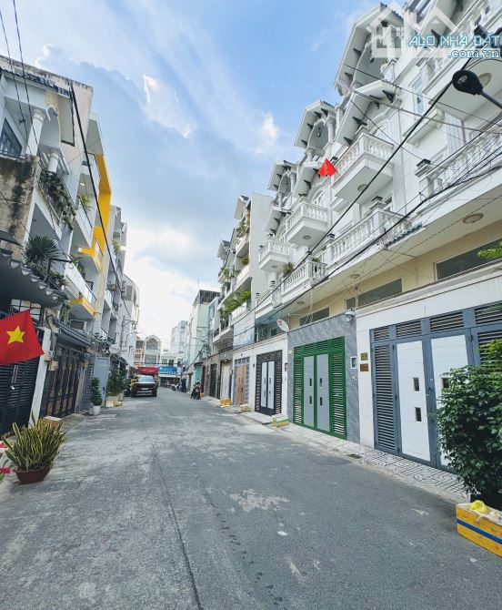 Bán nhà Gò Vấp đường Nguyễn Oanh (4.2 x 19) - 4Tầng (7P ngủ) hẻm trước nhà 8m OTO tránh