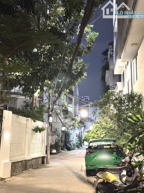 💥🏡VÀO Ở NGAY💥NƠ TRANG LONG💥4 TẦNG💥HẺM XE HƠI VÔ NHÀ💥45M2(4x11)💥CHỈ 8.3 TỶ TL🌹