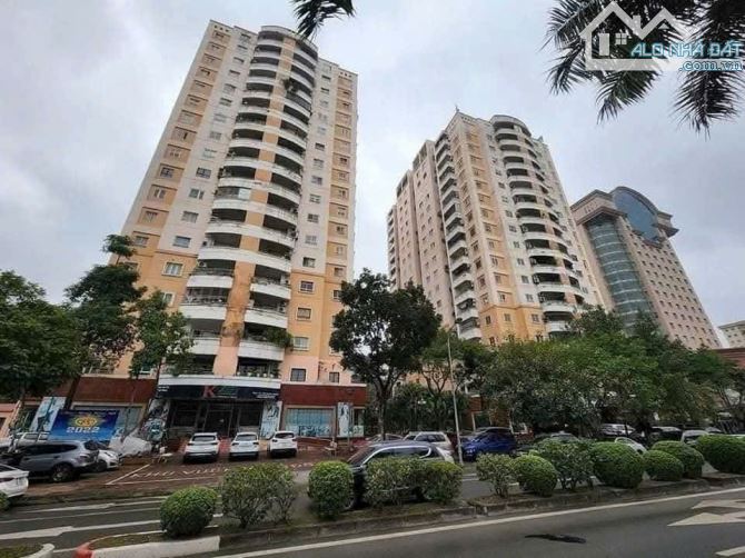 Căn hộ siêu rộng 134m² KĐT Mỹ Đình 1 căn góc View sân vận động